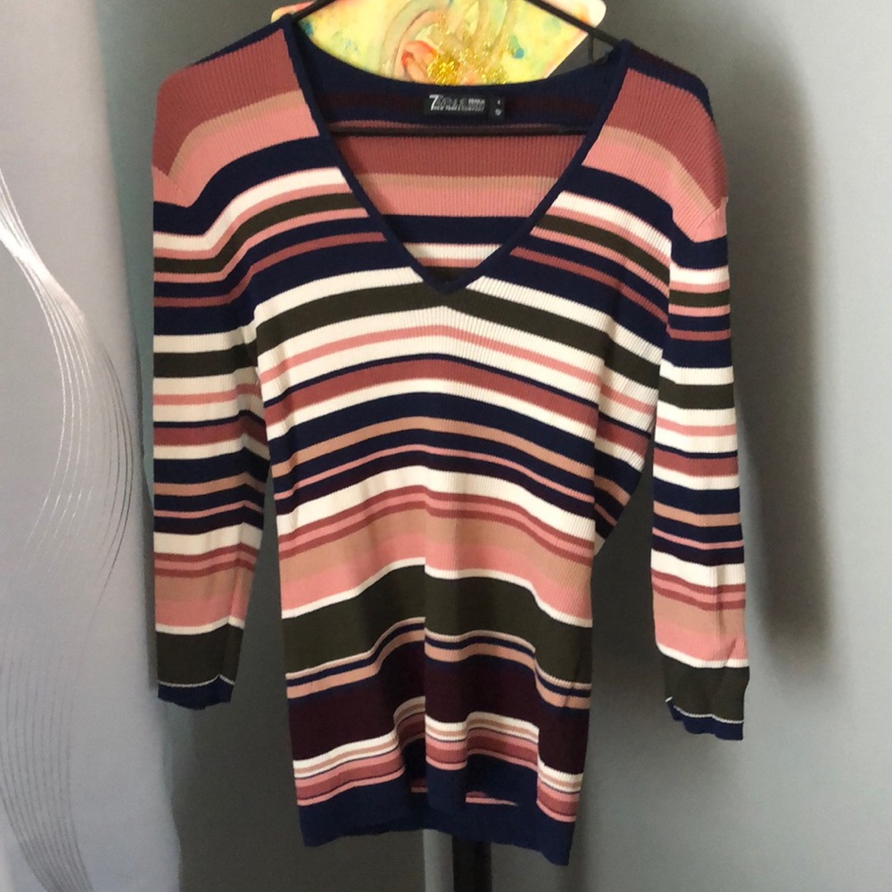 7th Avenue top from New York and company